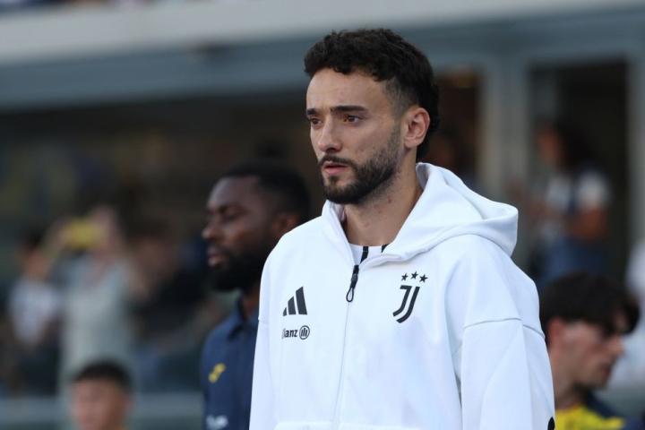 深藏的转会逻辑:博洛尼亚与若昂-马里奥的战术契合之谜 体育新闻