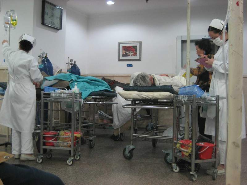 名校光环下的失守:副校长落马折射的高校治理隐忧 新闻 名校光环下的失守:副校长落马折射的高校治理隐忧 新闻