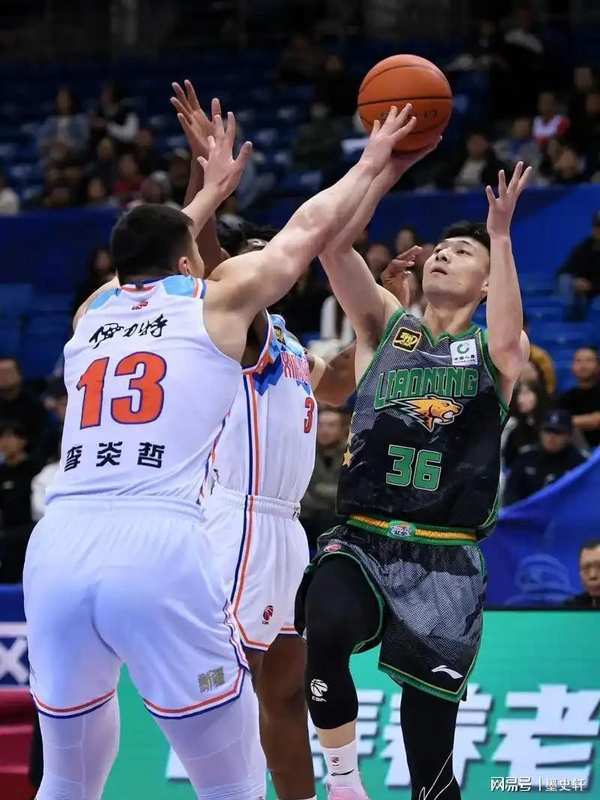  数据拆解辽宁困局：五战全负概率推演与季后赛走势深度分析 体育新闻