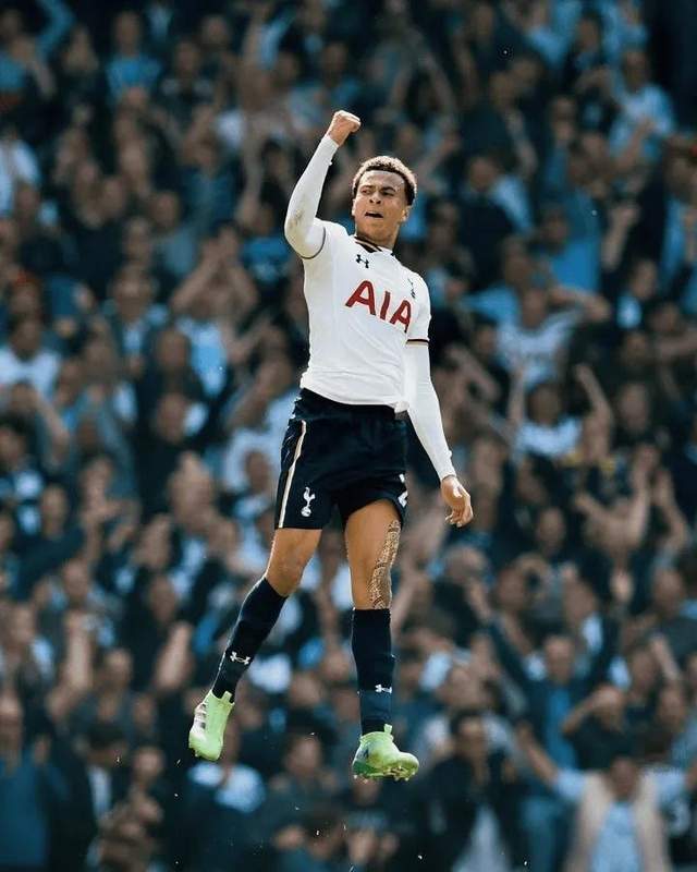  那个被唱进歌里的少年，为什么走到了今天这一步 体育新闻