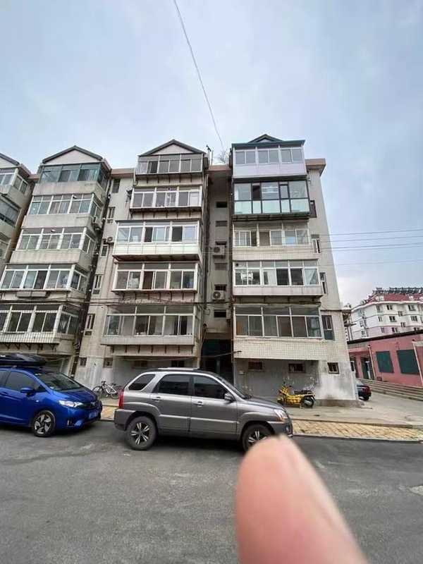  法拍房产权陷阱：土地使用权证核查漏洞与风控策略深度剖析 房产家居